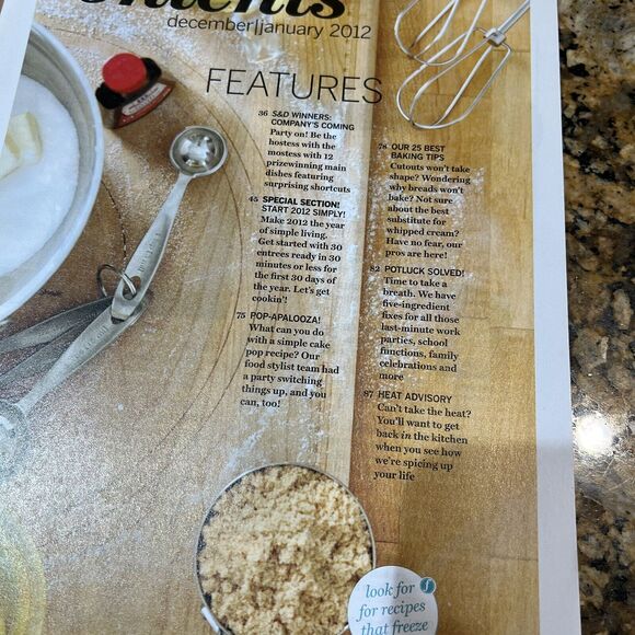 Lot Of 4 Taste Of Home Back Issues Recipes Magazines 2012 3 Holiday Magazines - Picture 8 of 11